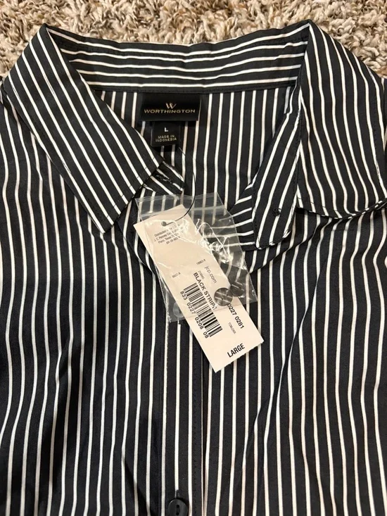 NWT -Worthington Black and White Striped Button-Down Shirt large - Picture 2 of 9